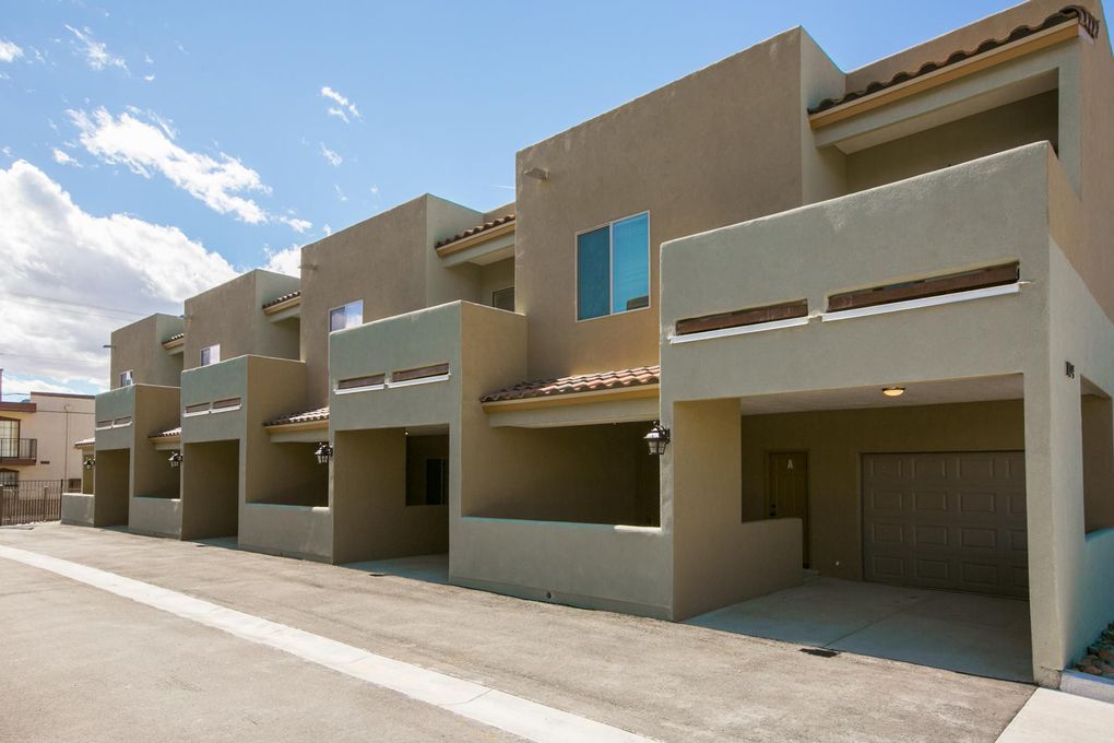 Ten Ten Lead Townhomes Buildings