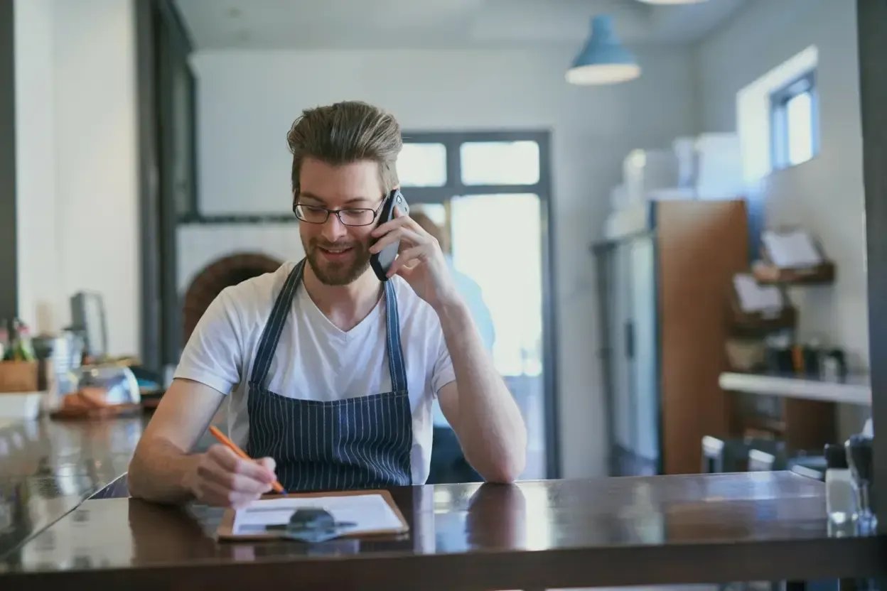 Auto-Attendant Phone System for Small Business Auto-Attendant Phone System for Small Business