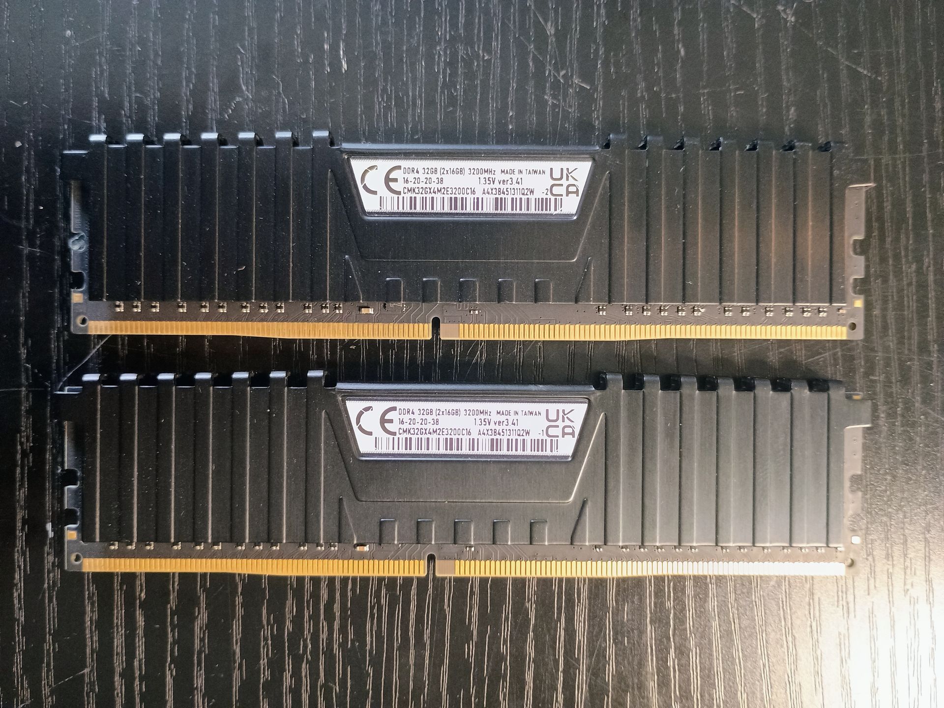 32GB 2x16GB 3200MHz C16 DDR4 Desktop Memory RAM