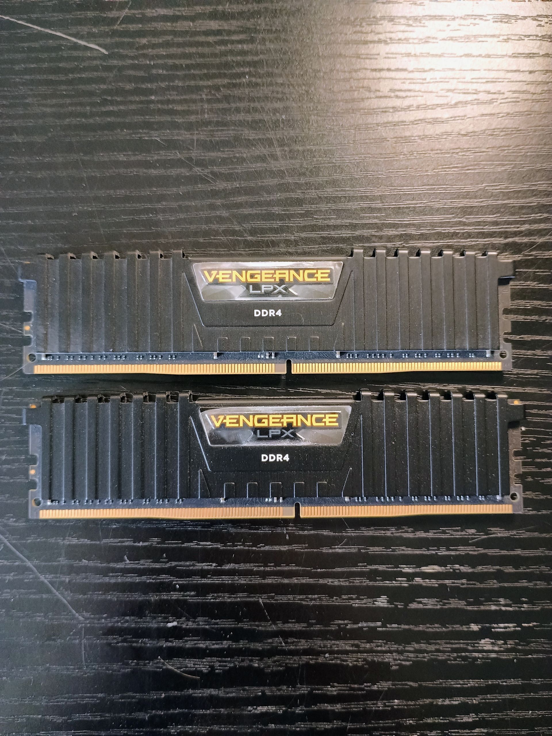 32GB 2x16GB 3200MHz C16 DDR4 Desktop Memory RAM