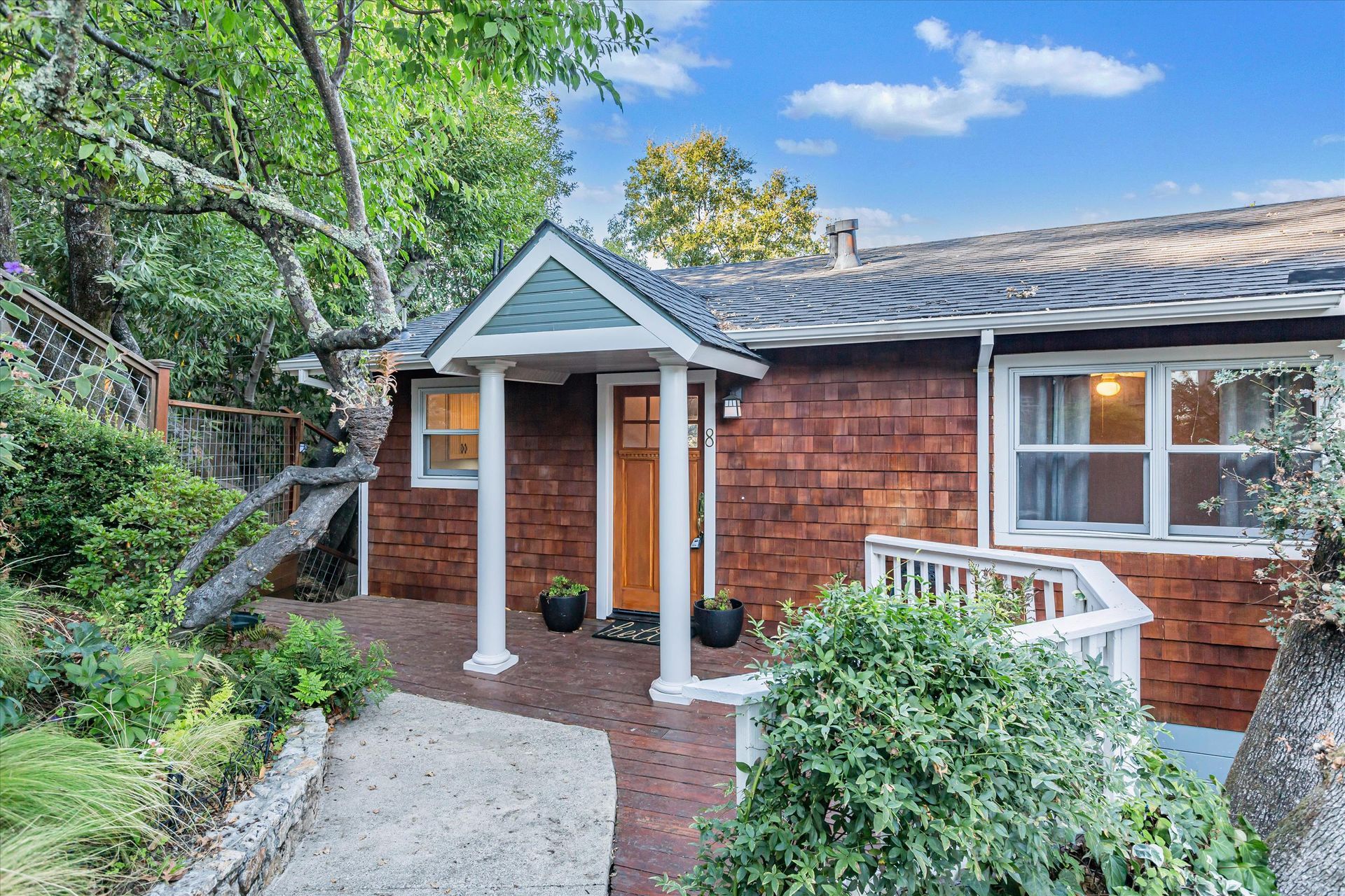 White House — San Francisco, CA — Laurel Realty & Investment