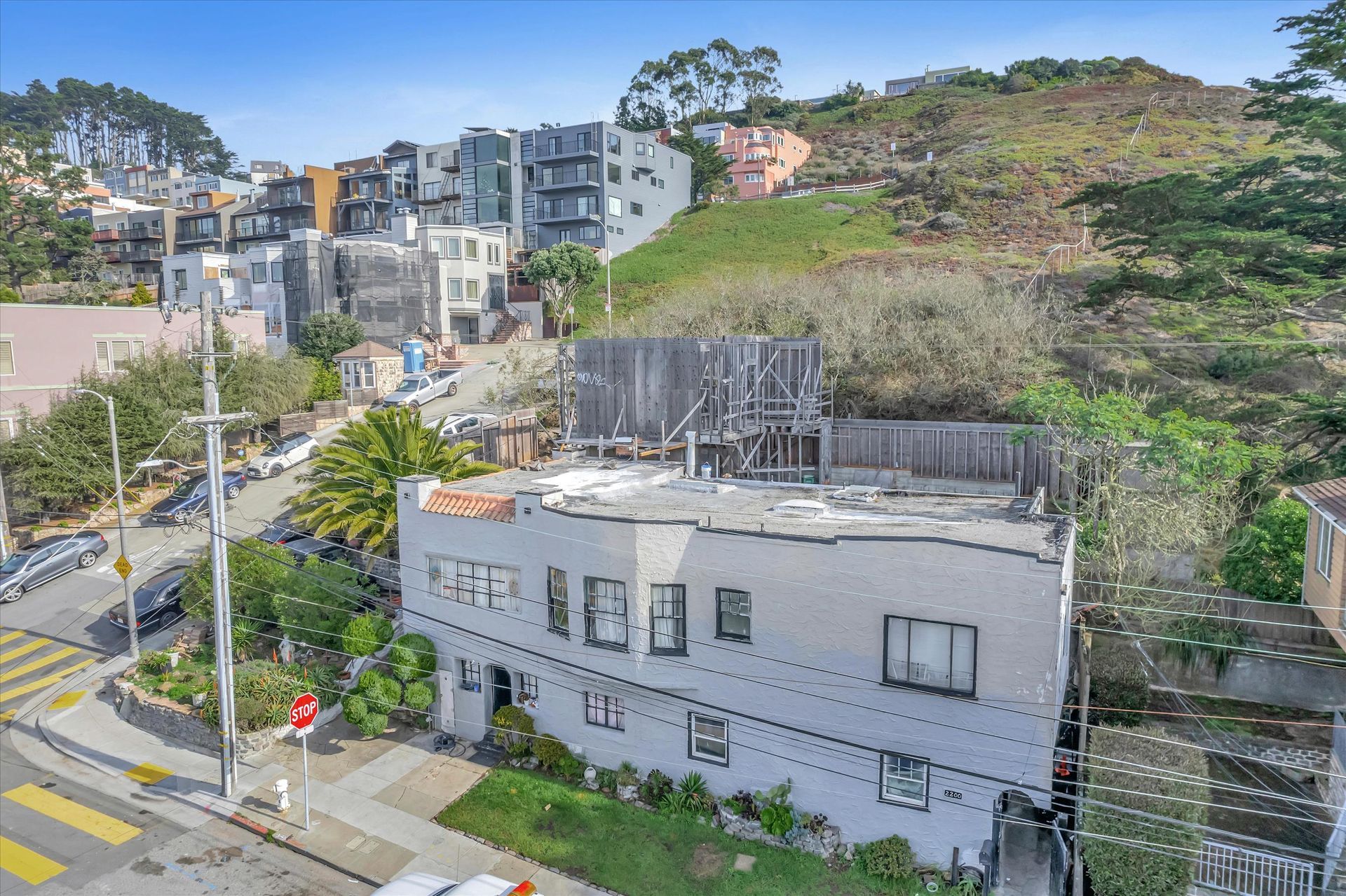 White House Living Area — San Francisco, CA — Laurel Realty & Investment