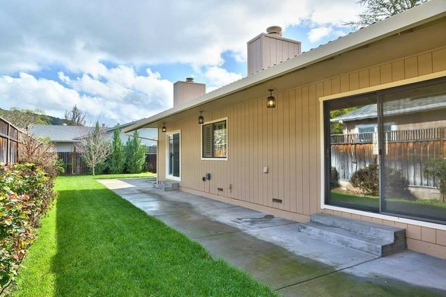 Clean Outdoor — San Francisco, CA — Laurel Realty & Investment