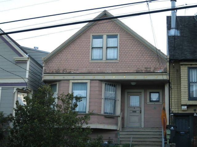 House For Sale on California — San Francisco, CA — Laurel Realty & Investment