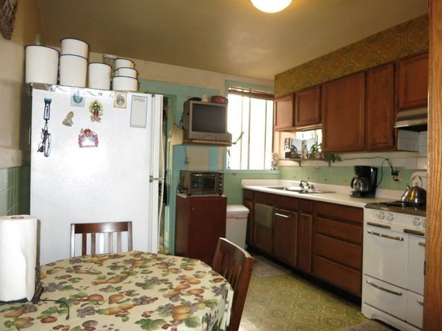 Vintage Kitchen — San Francisco, CA — Laurel Realty & Investment