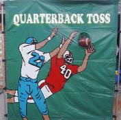 Quarterback Toss Football Game