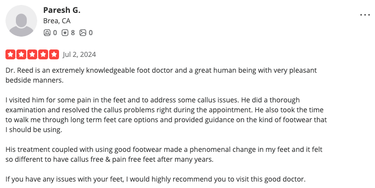 A person is giving a review of a doctor on a facebook page.