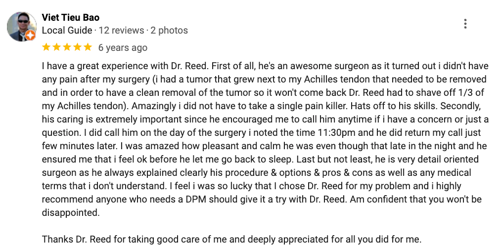 A review of a doctor on a website with a picture of a man.