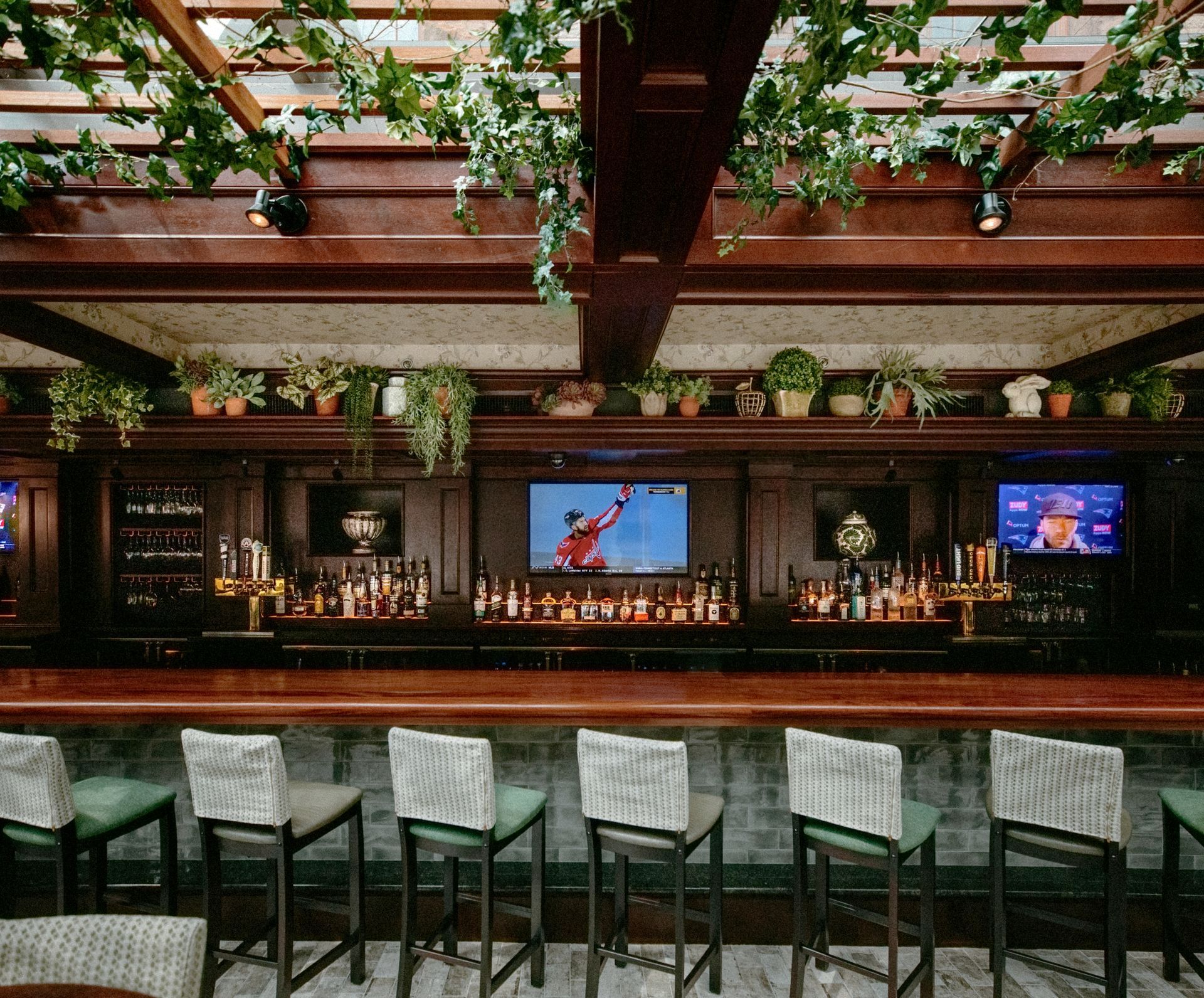 Picture of the bar
