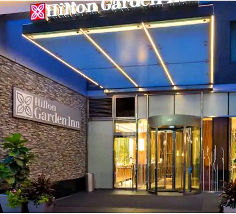 Hilton Garden Inn Central Park South Midtown West  Exterior Photo Wheelchair Accessible Travel NYC Hotel
