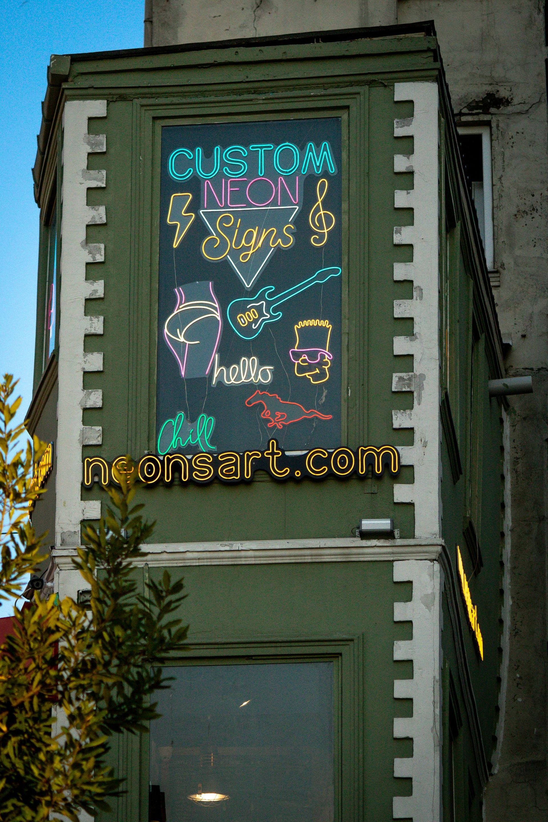 Graphic Signage IMG