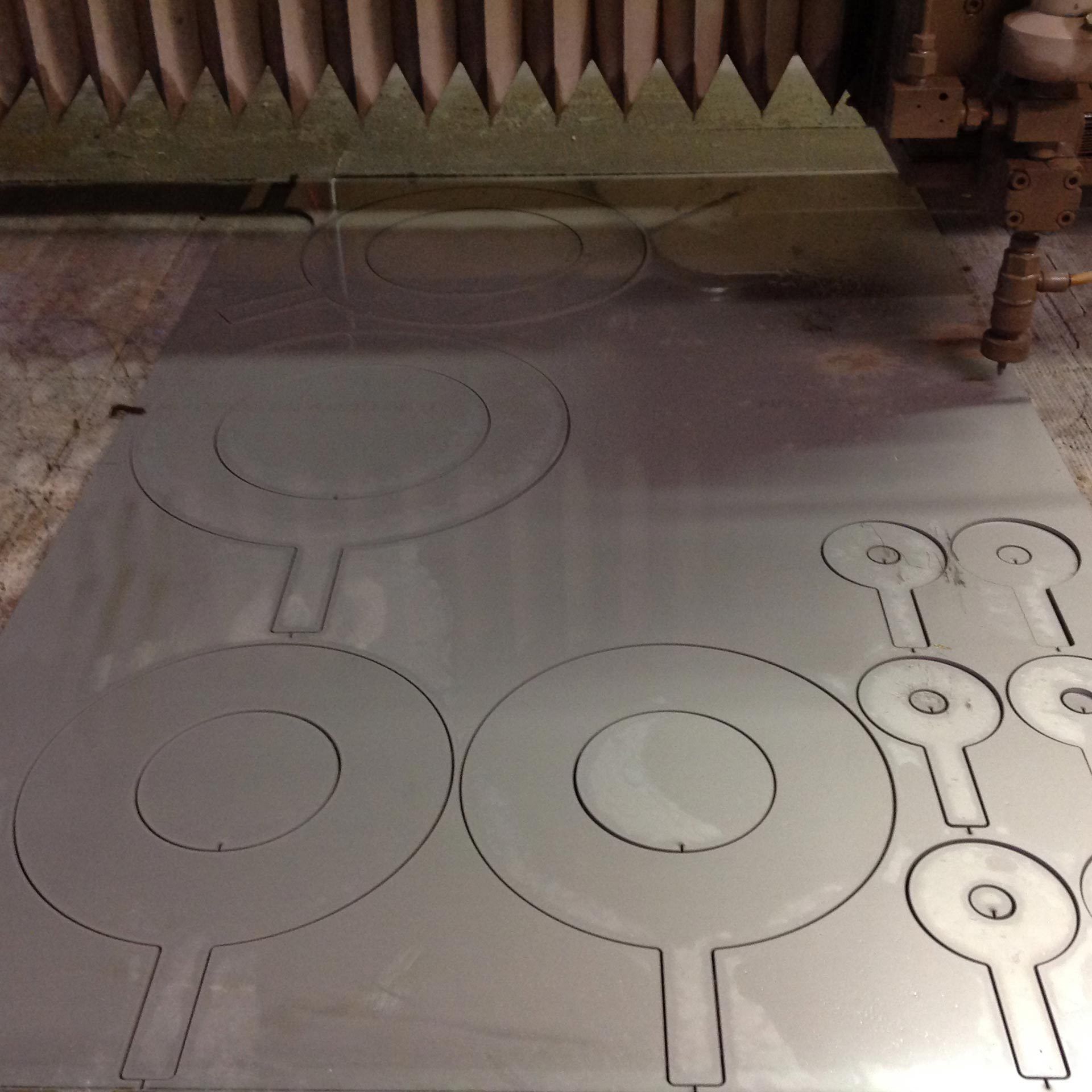 Metal Cutting Services & Water Jet Cutters in Midland, TX | Gasket Service Inc.