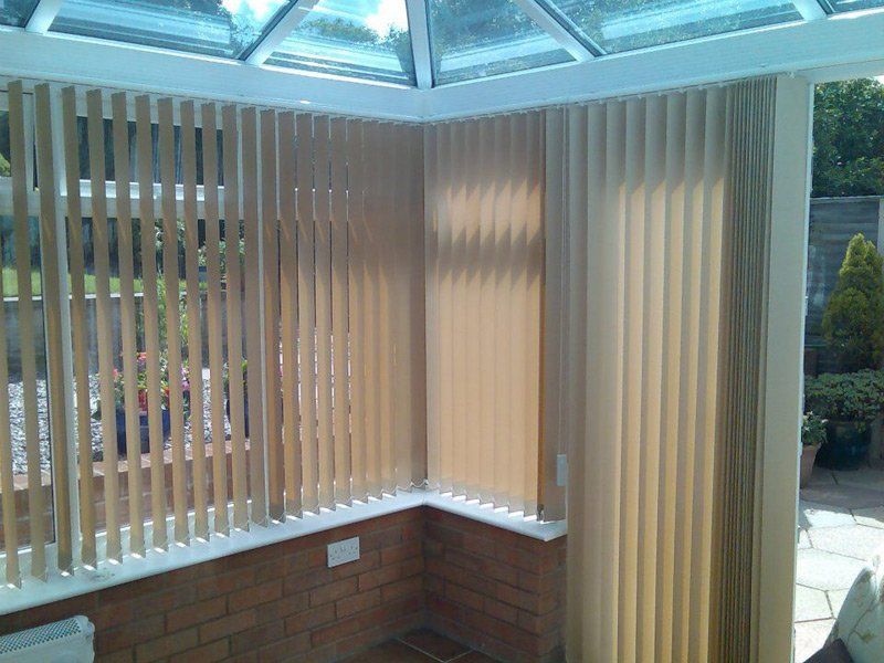 To order made to measure blinds in Stourbridge call 01384 394 110