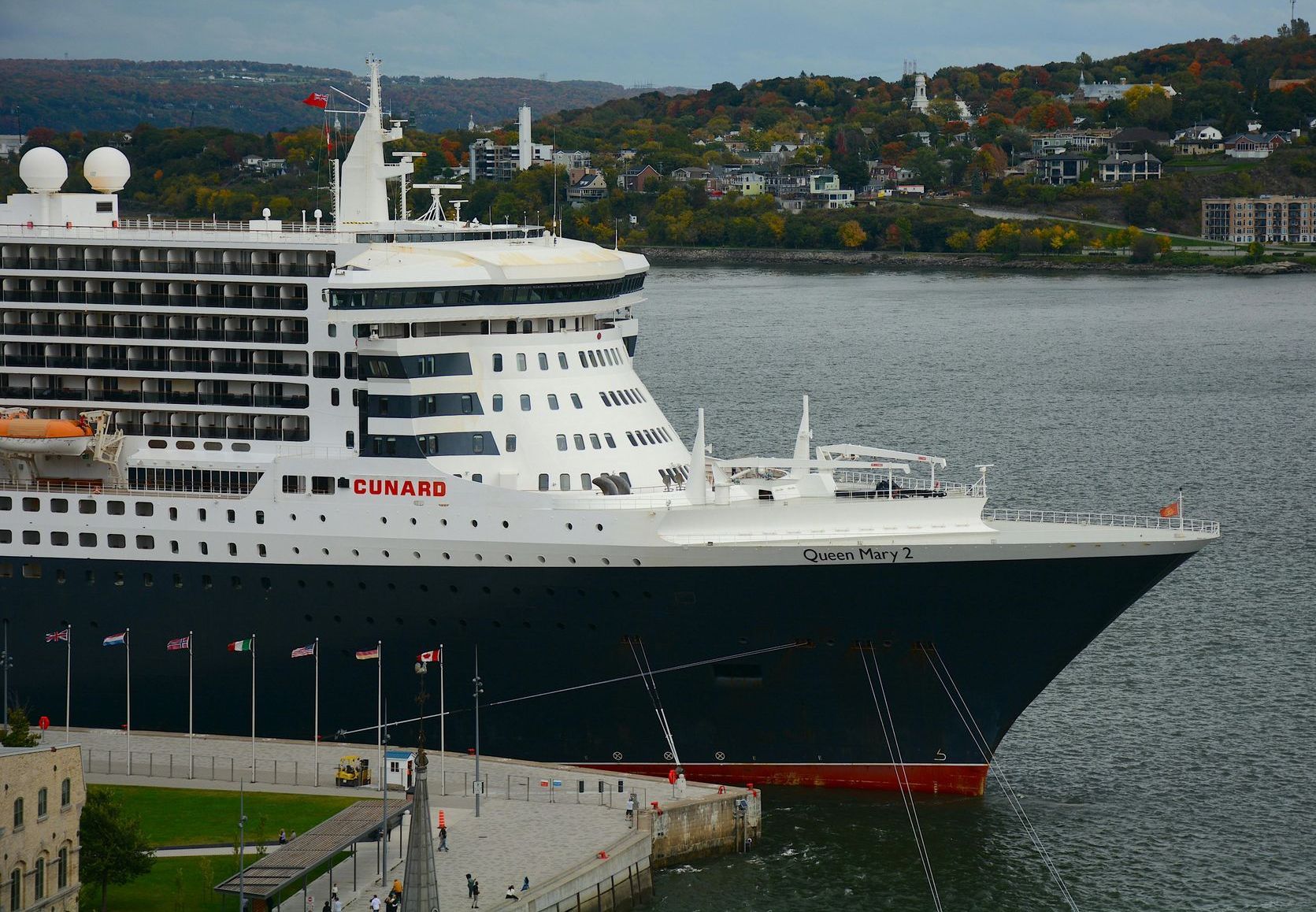 Queen Mary 2