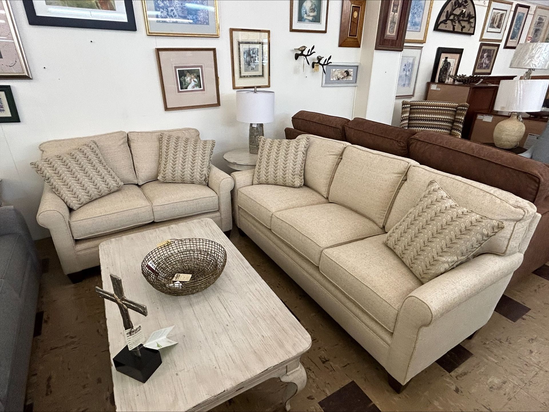 Furniture 4 — Livonia, MI — Chris Furniture