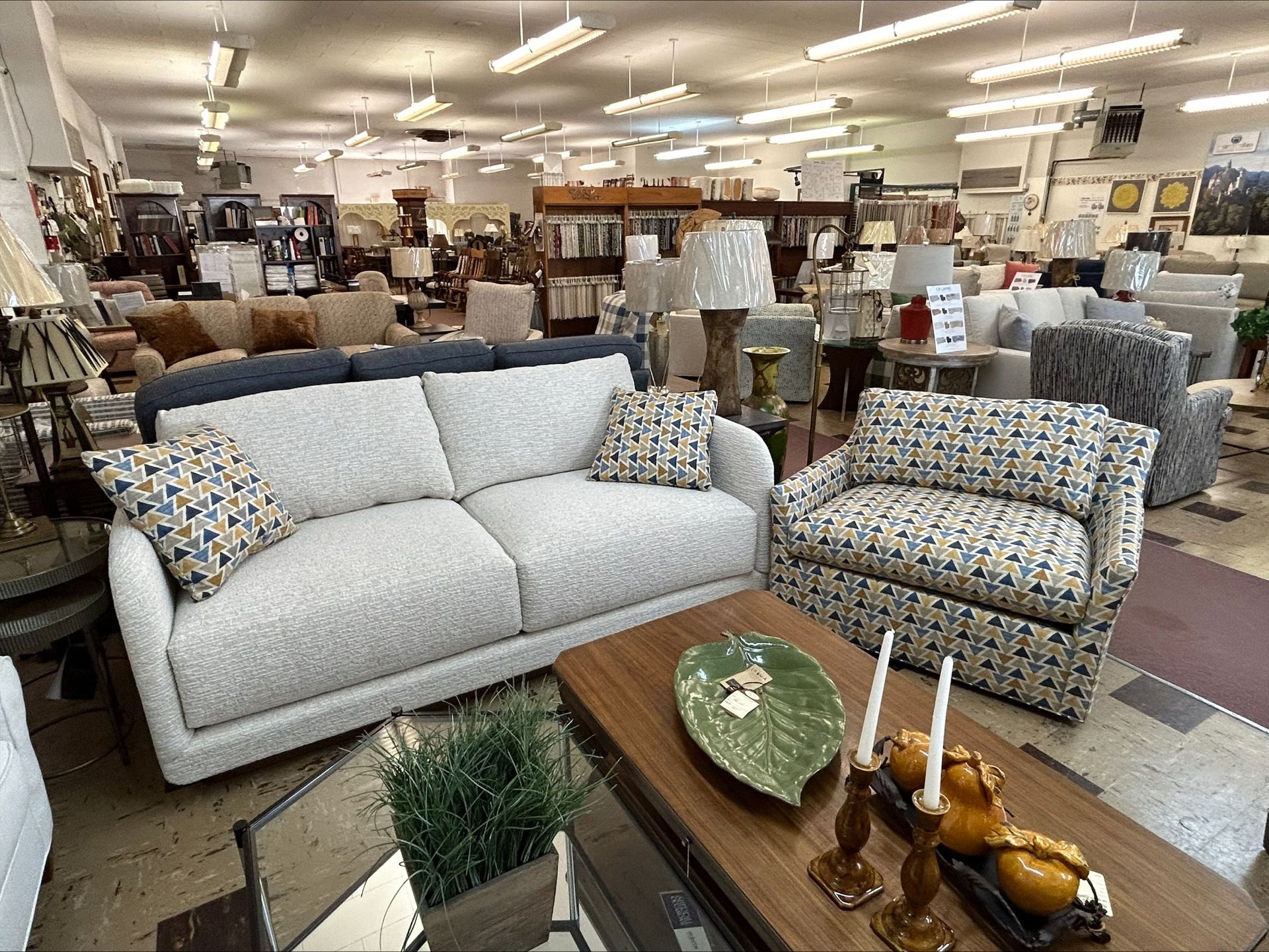 Furniture 6 — Livonia, MI — Chris Furniture