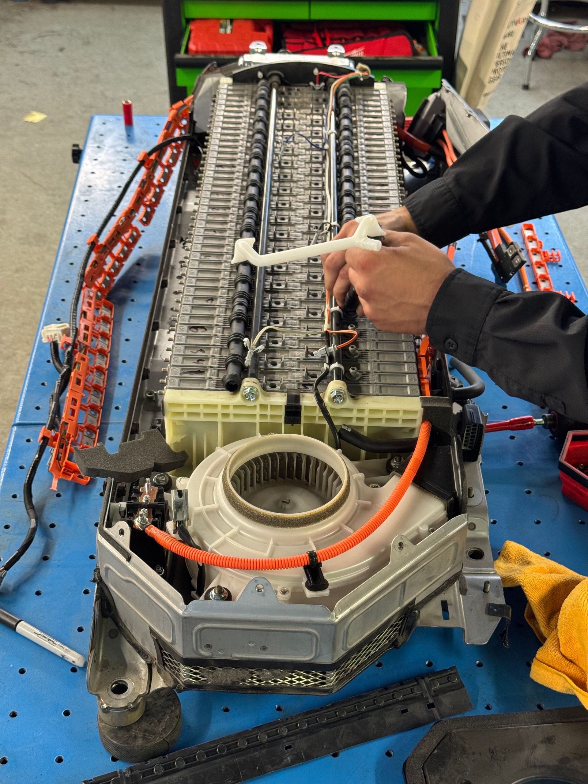 EV Tools and Equipment - Kraken Auto