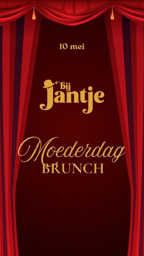 Een hotelkamer met twee bedden en een schilderij aan de muur.