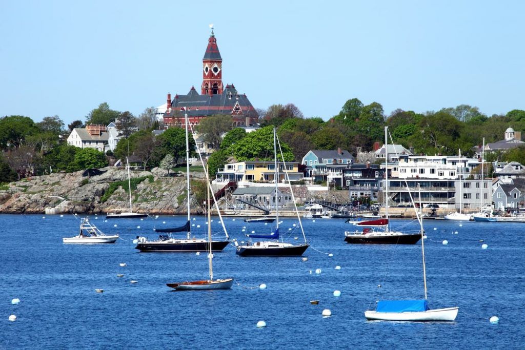 marblehead boats on water