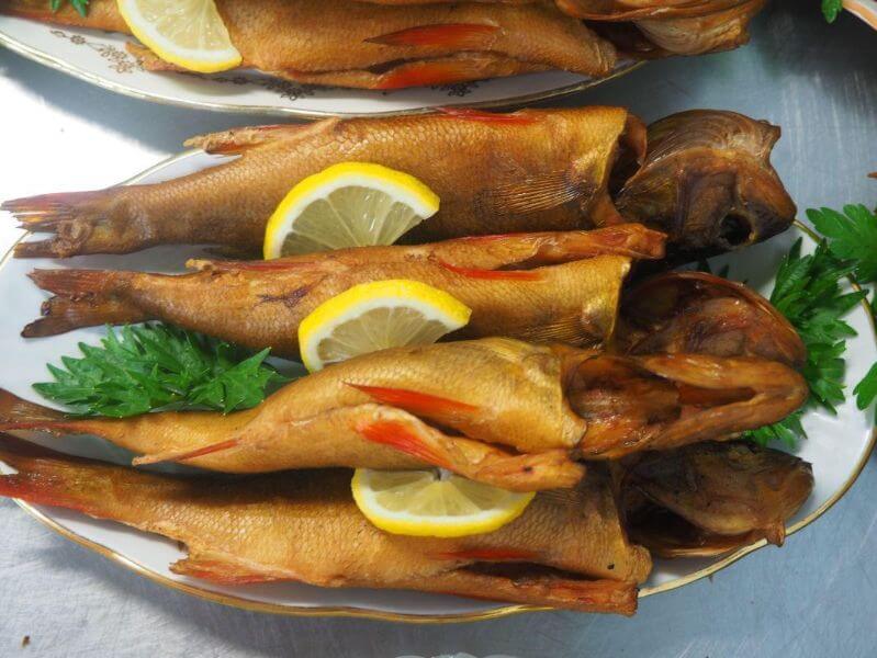 Zvejnieku sētas Dieniņas | kūpinātas zivis un zivju kulinārija
