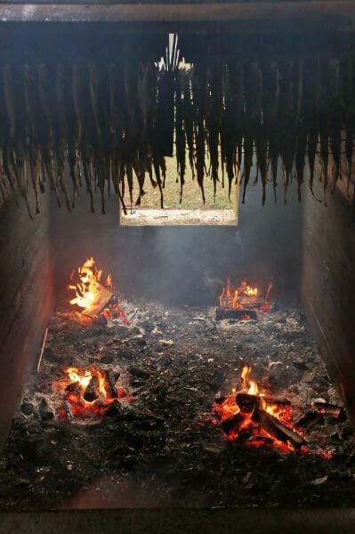 Zvejnieku sētas Dieniņas | kūpinātas zivis un zivju kulinārija