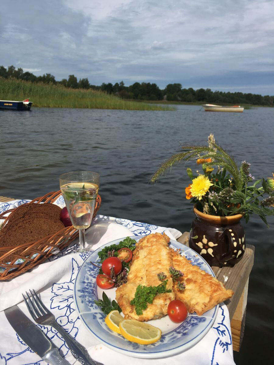 Zvejnieku sēta Dieniņas | Naktsmītne Bērzciemā