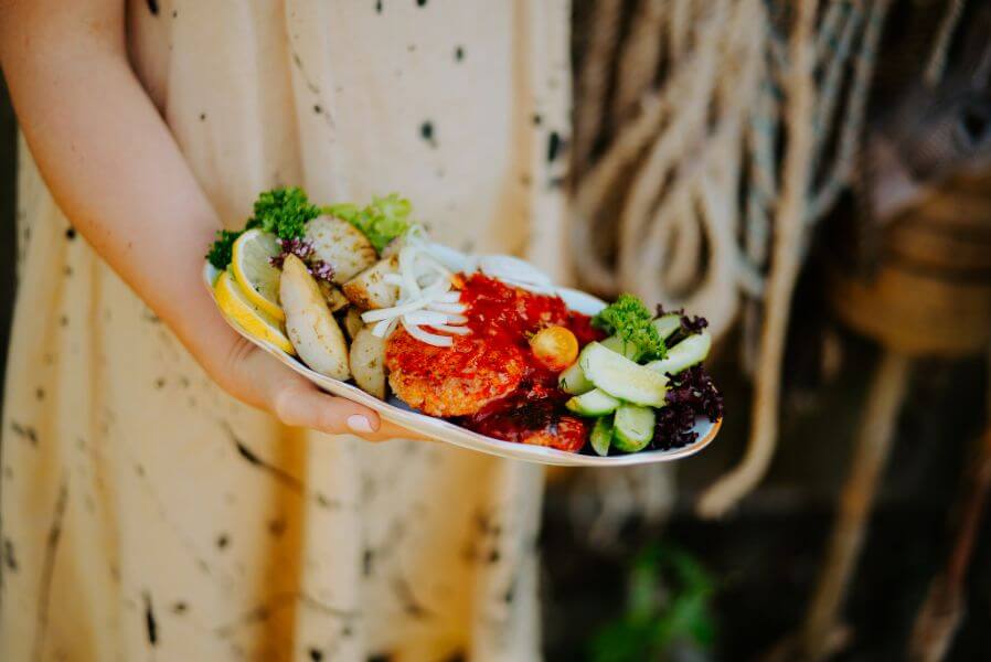 Izklaides Zvejnieku sētā Dieniņas