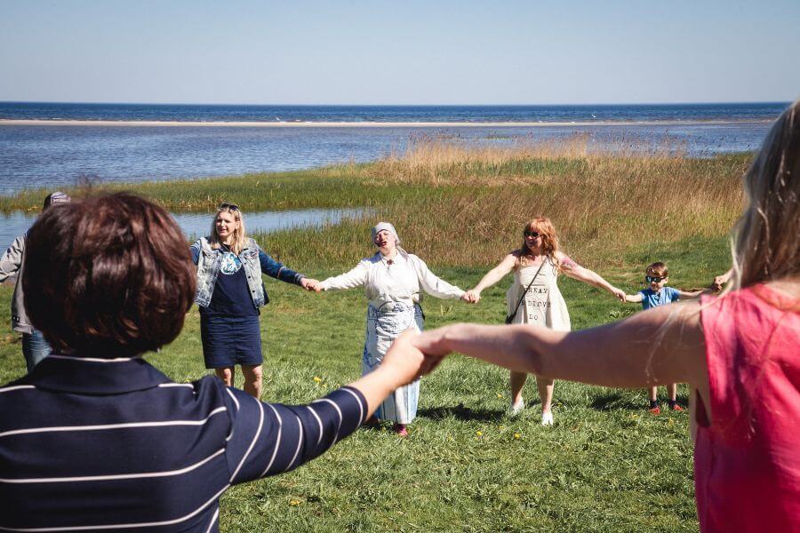 Izklaides Zvejnieku sētā Dieniņas