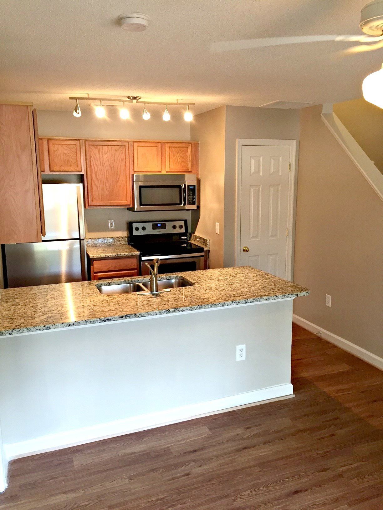 Kitchen at Suites at Port Warwick