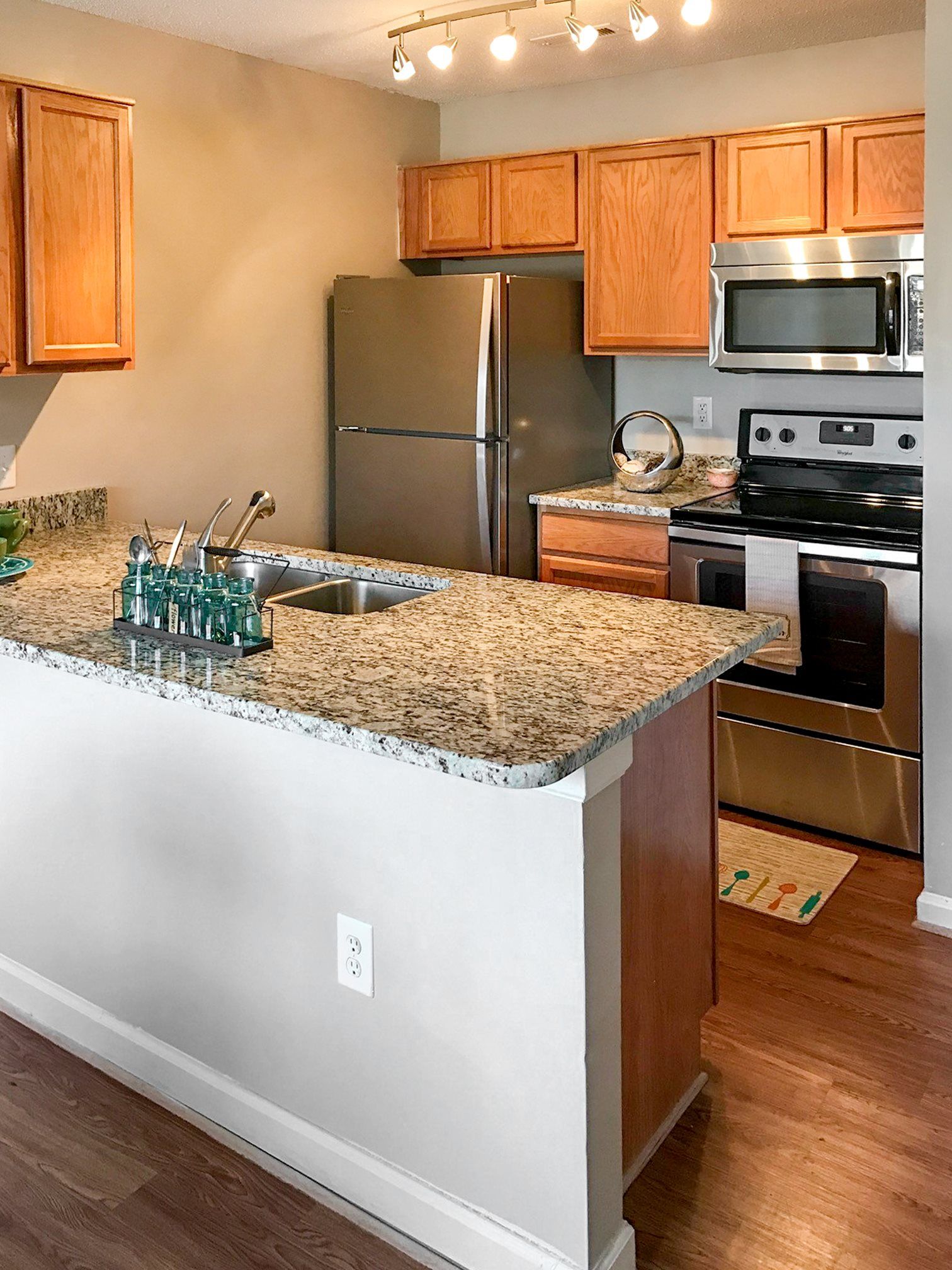 Kitchen at Suites at Port Warwick