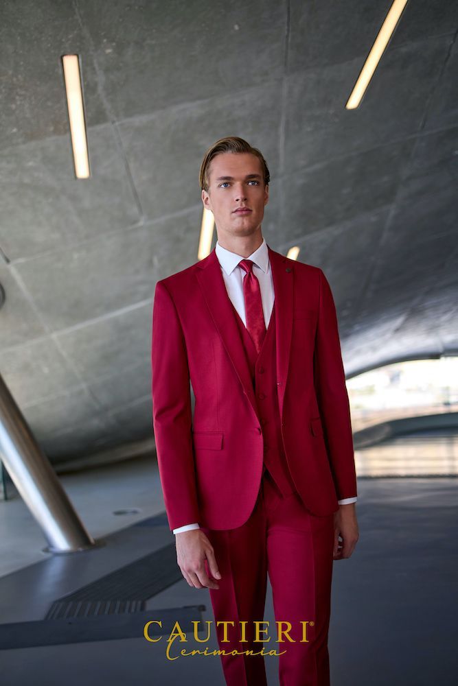 Cautieri, completo rosso