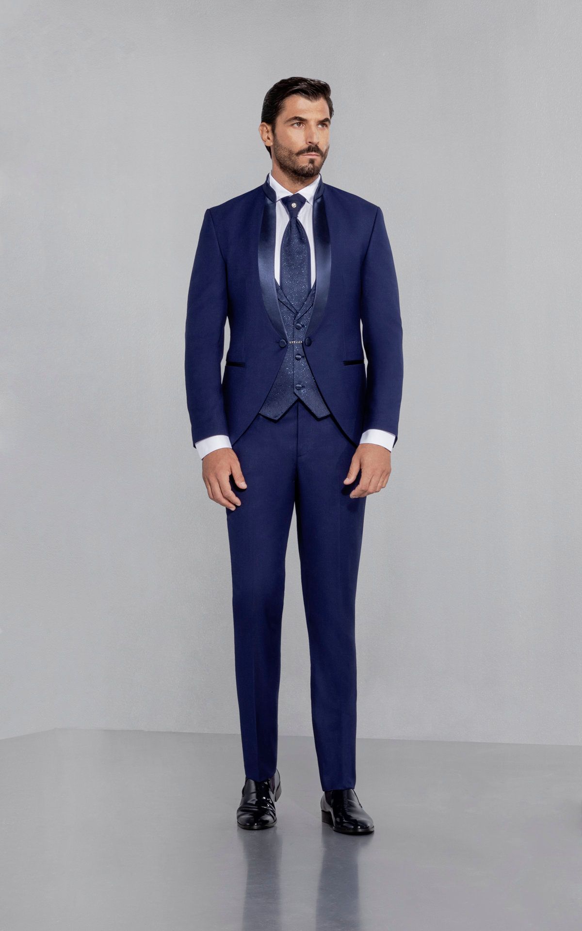 Impero, completo uomo blu con gilet