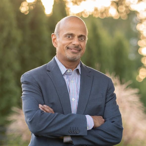 Dr. Nikhil Wagle headshot