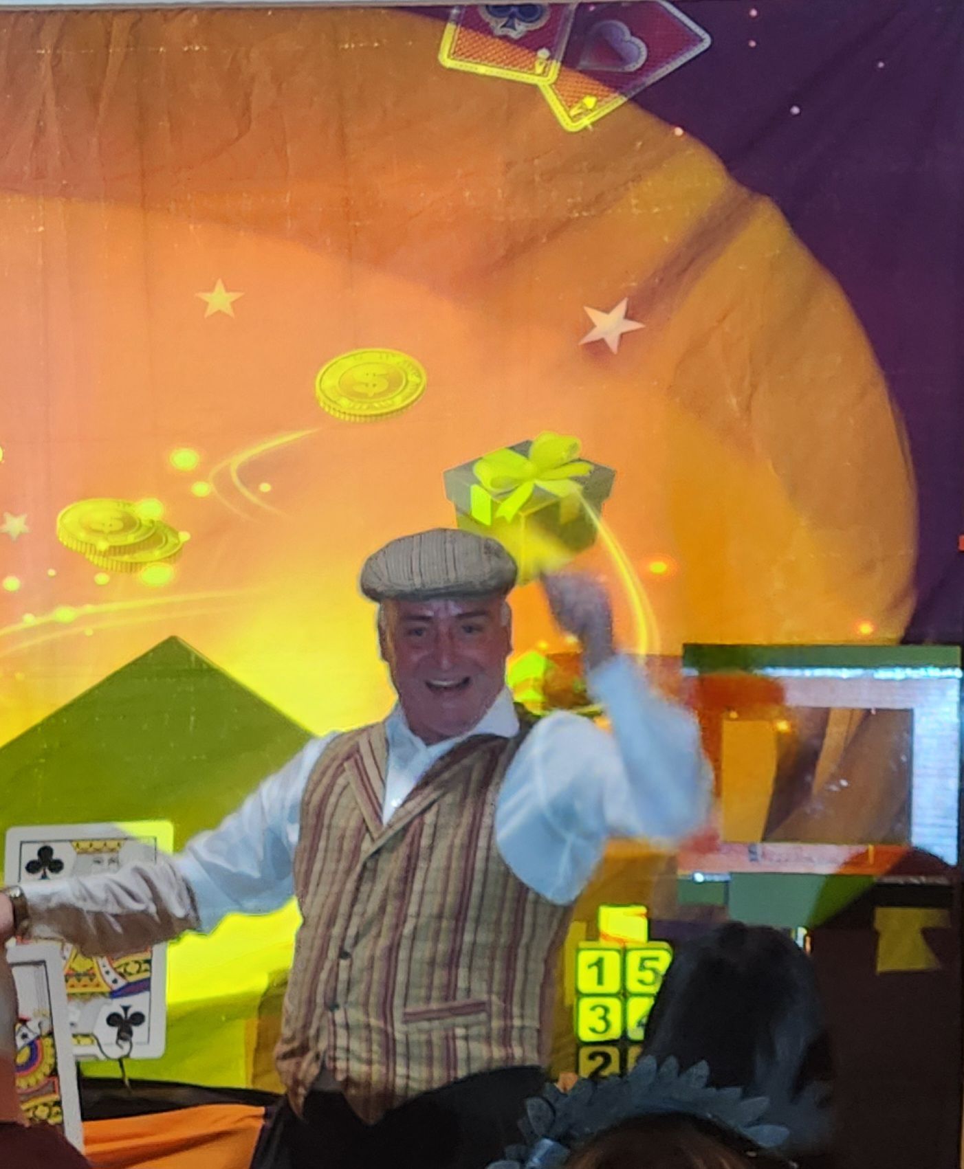 Paul antonio Magic performing live