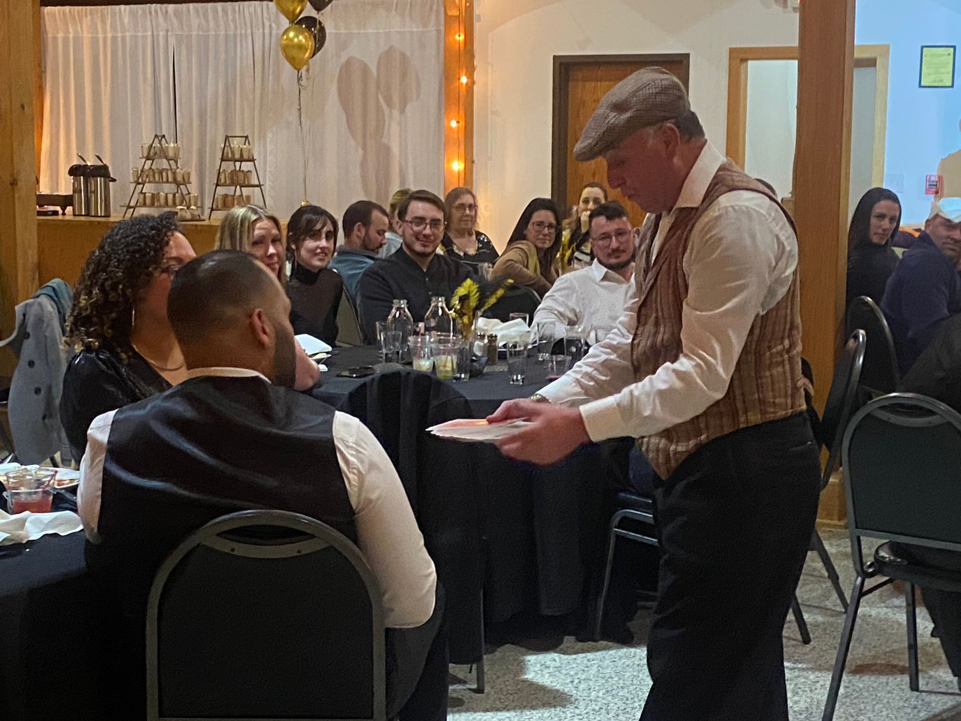 Paul antonio Maghic involving audience members