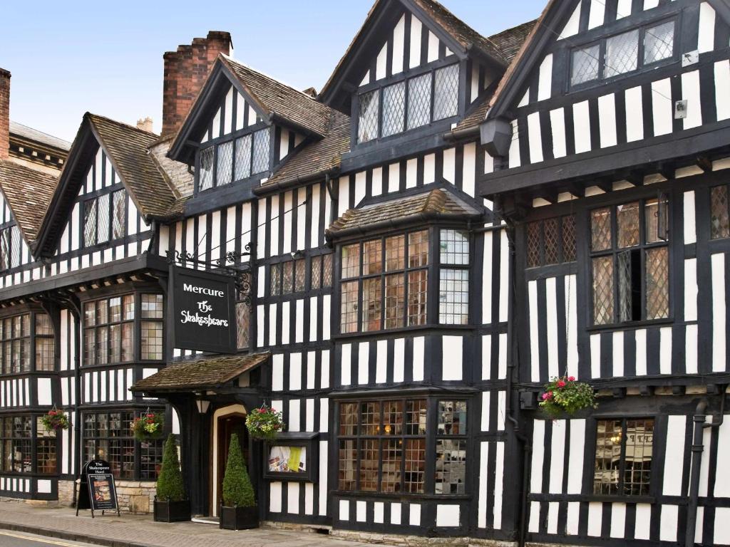 Luxury Retreats and Wellness Hotels in Stratford-upon-Avon