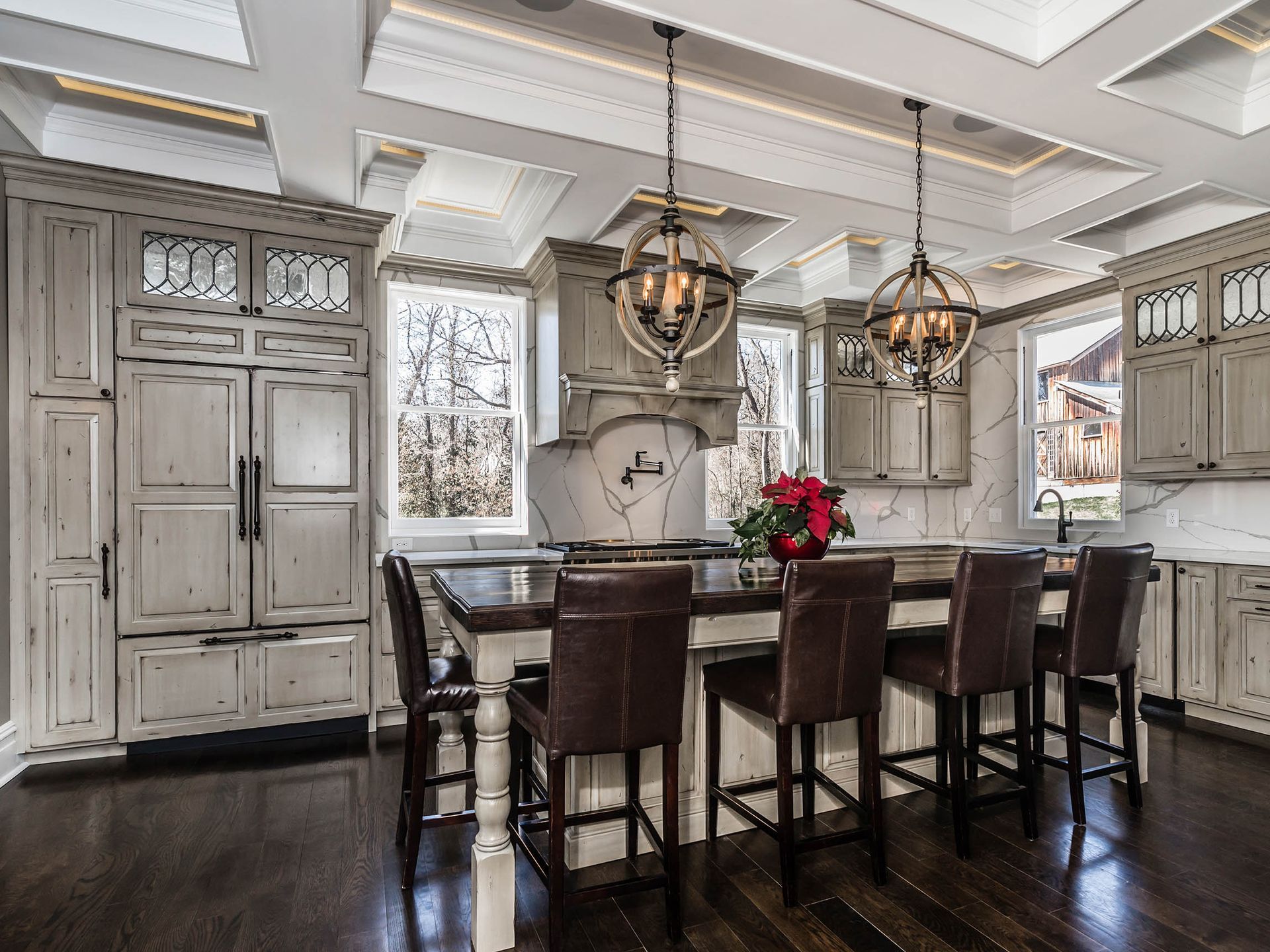 custom kitchen cabinets