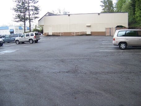 Parking Lot Before - Asphalt Paving in Lynnwood, Washington