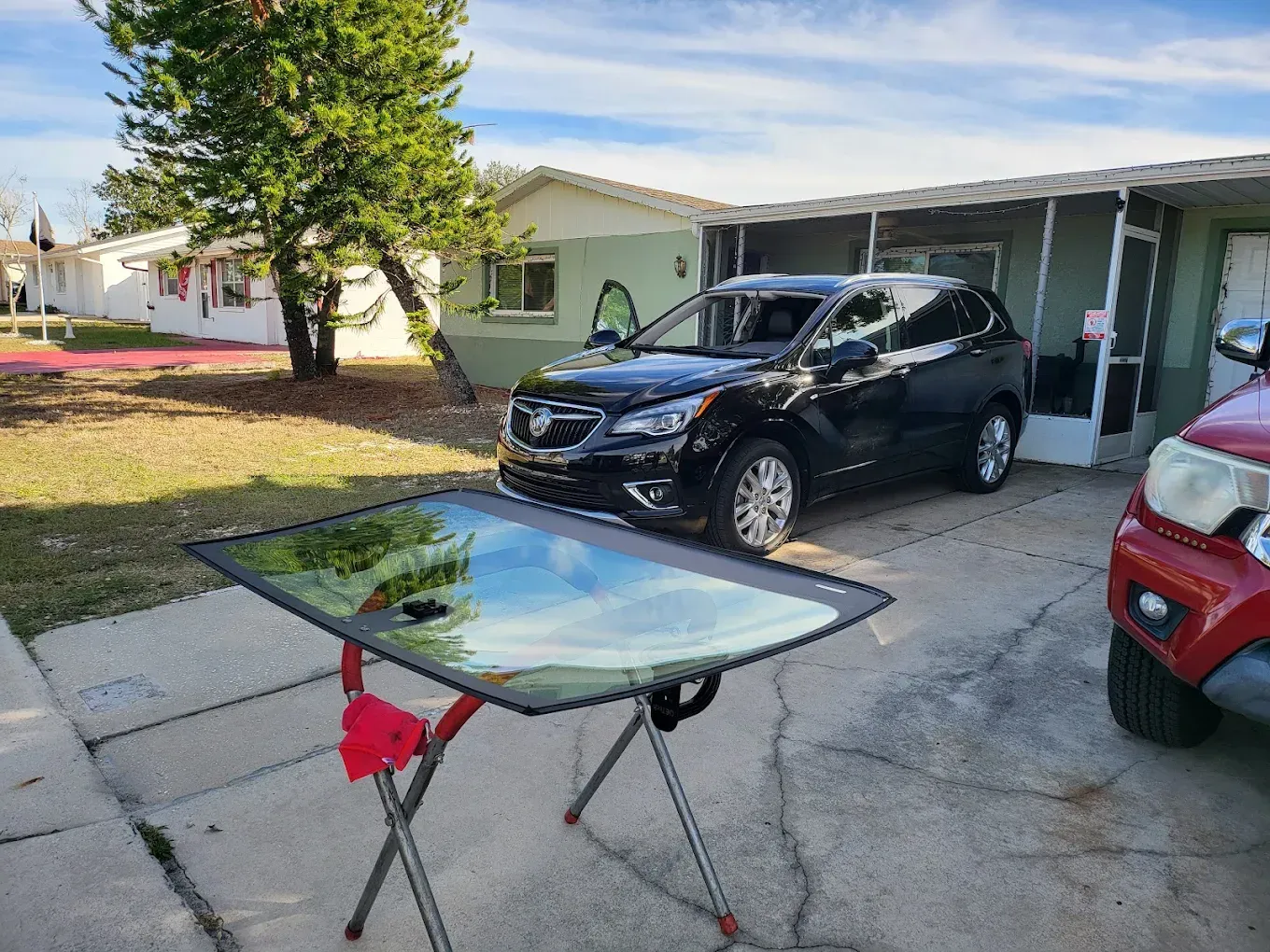 Buick windshield replacement in Tarpon Springs, FL