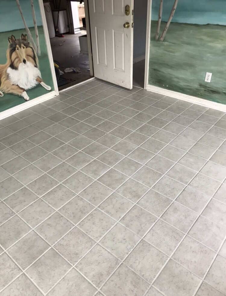 Tile room — Floor Cleaning Services in Lexington, KY