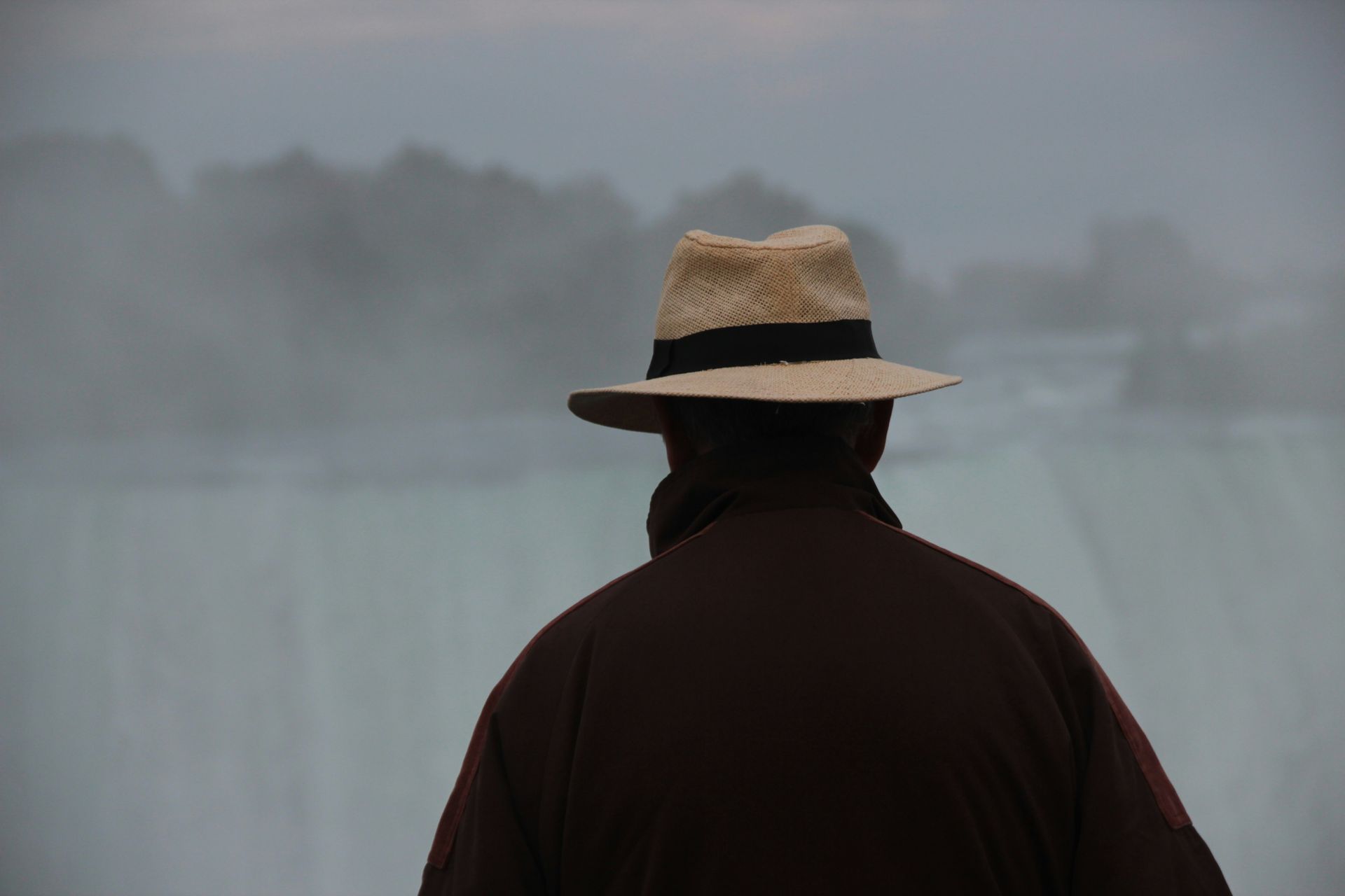 Private detectives in New England conducting surveillance with professional equipment