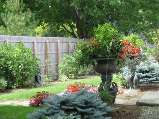 House W/ Beautiful Landscape - Tree Care & Landscaping Services in Dummerston, VT