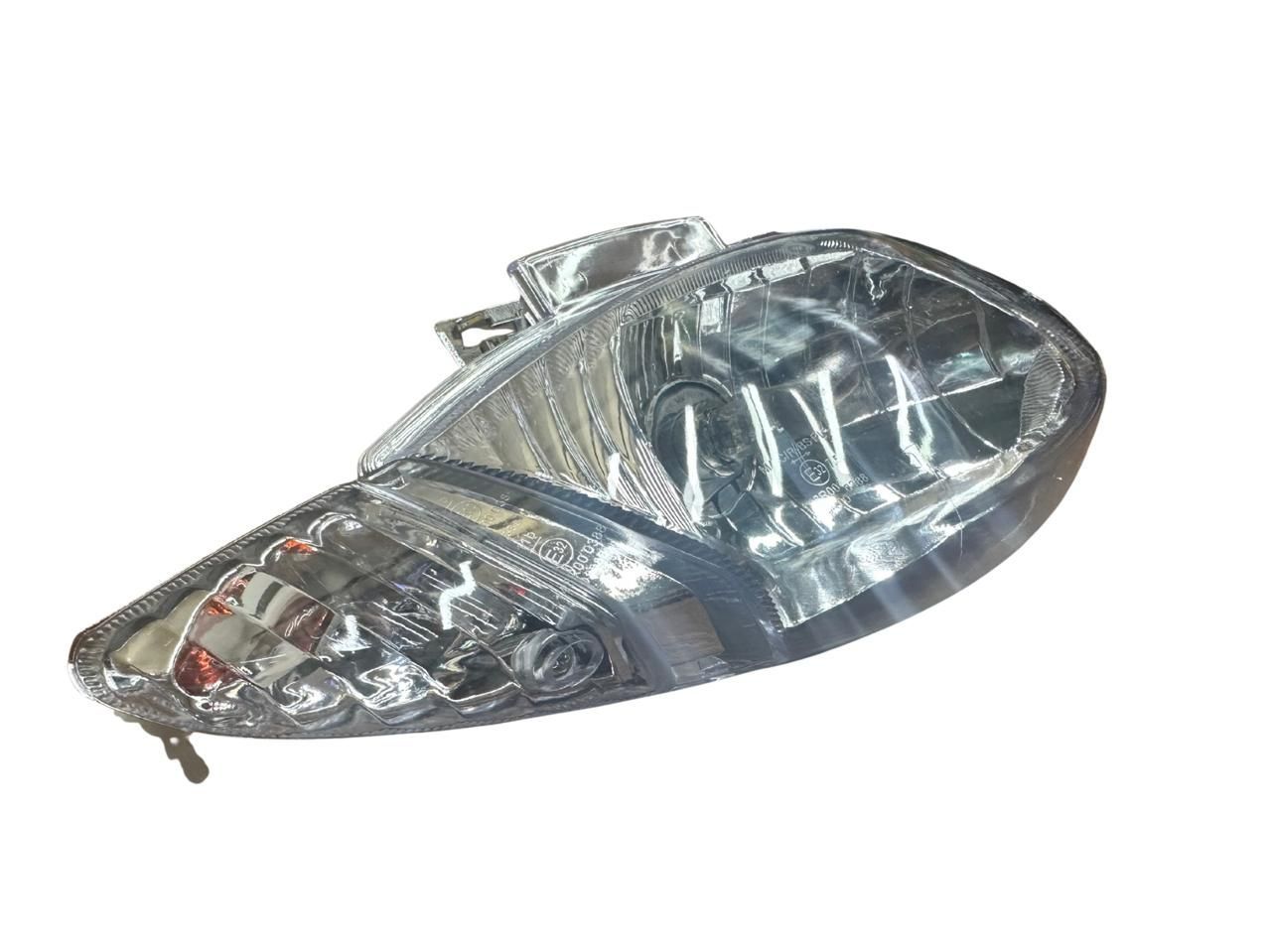 Farol delantero completo motos 110.(luz3)
