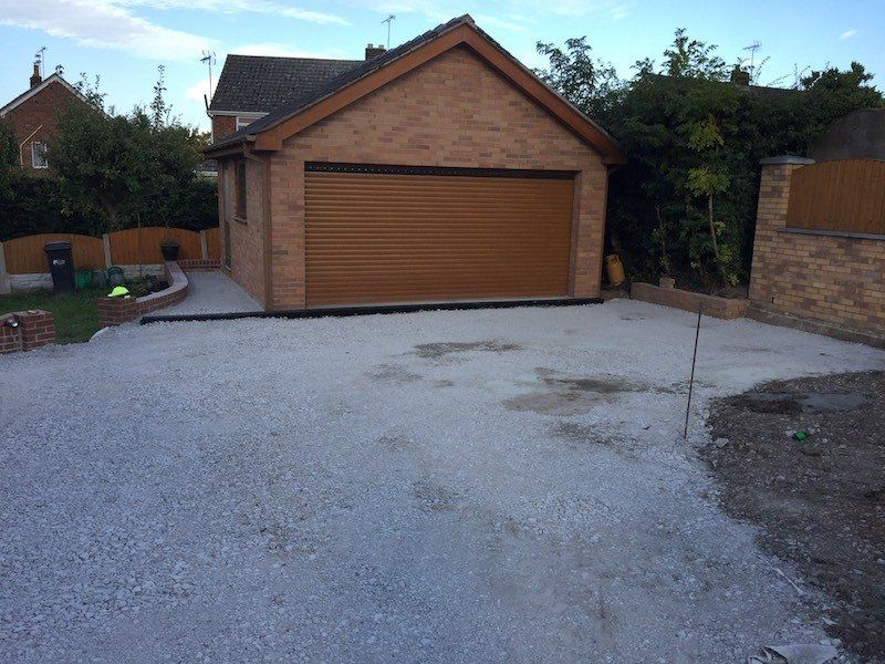 Connah’s Quay, Driveway