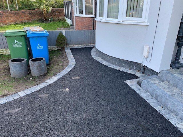 New driveway in Runcorn Cheshire by Cheshire Paving Company.