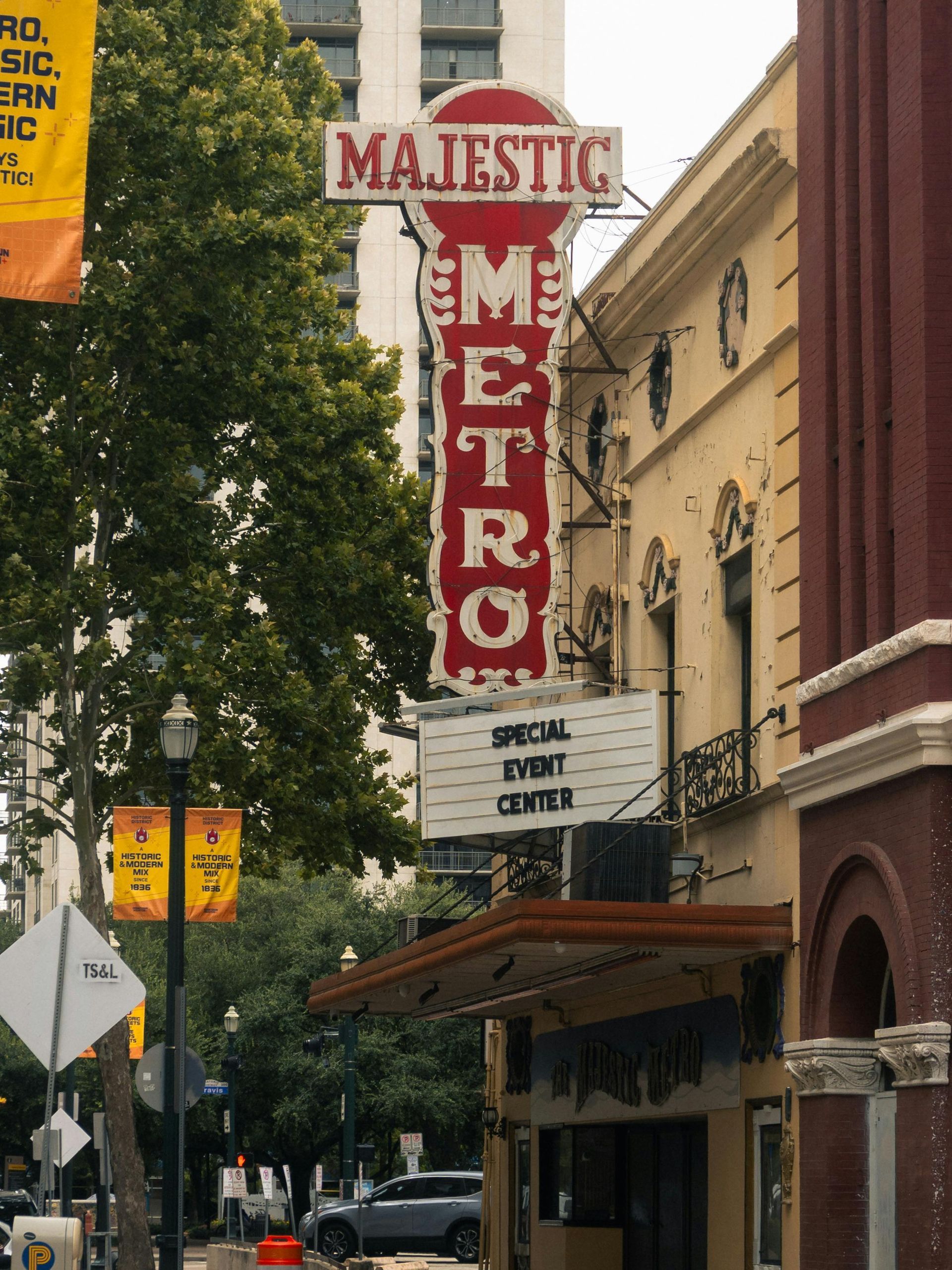Majestic Metro Theater sign with