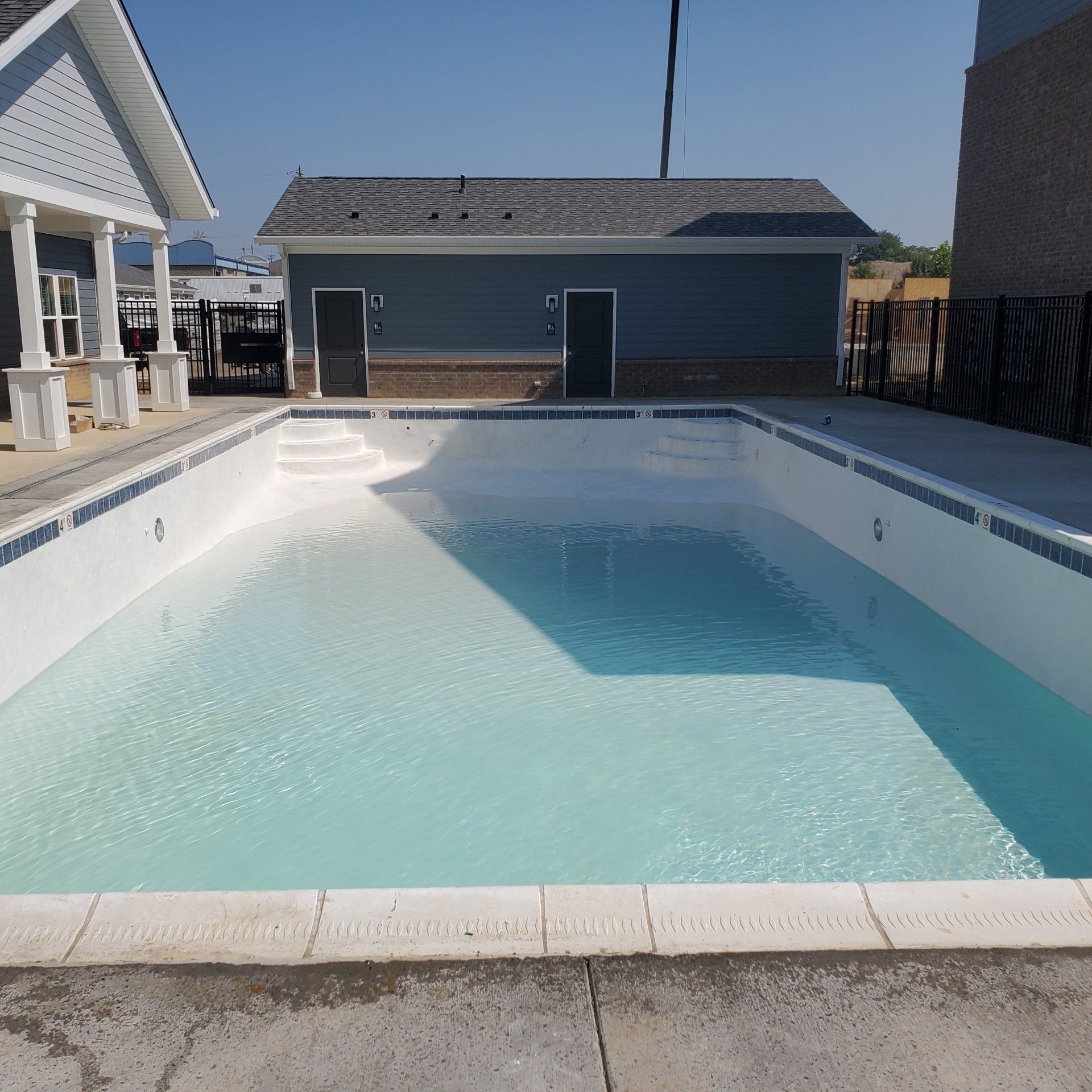 Aladdin Pools - Custom Gunite Pools: Serving OH & KY