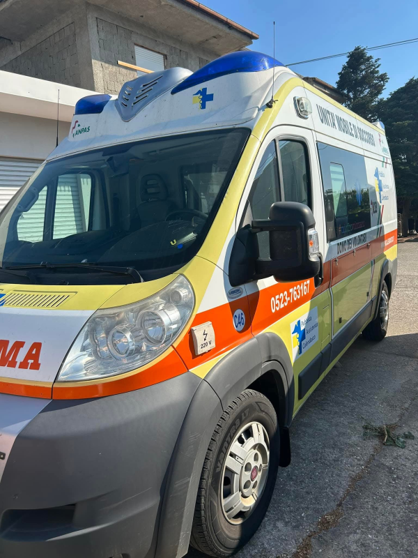 vendita ambulanze usate omersud lamezia terme