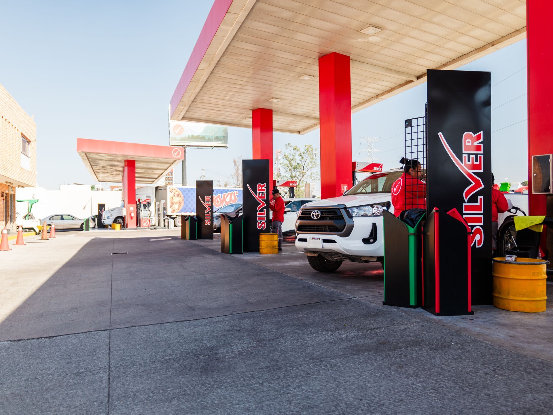 Gasolinería SILVER Estación Av. Guadalupe Gasolinería SILVER Estación Av. Guadalupe