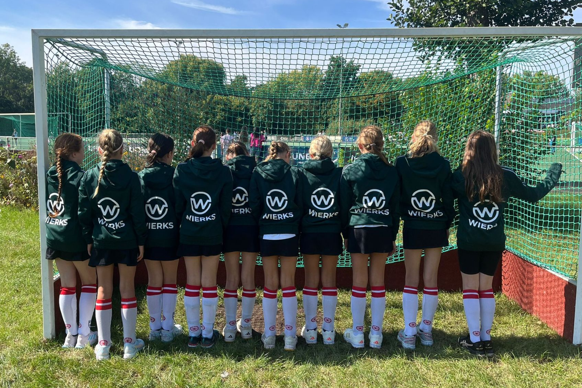 Sponsoring  Wierks trainingspakken team